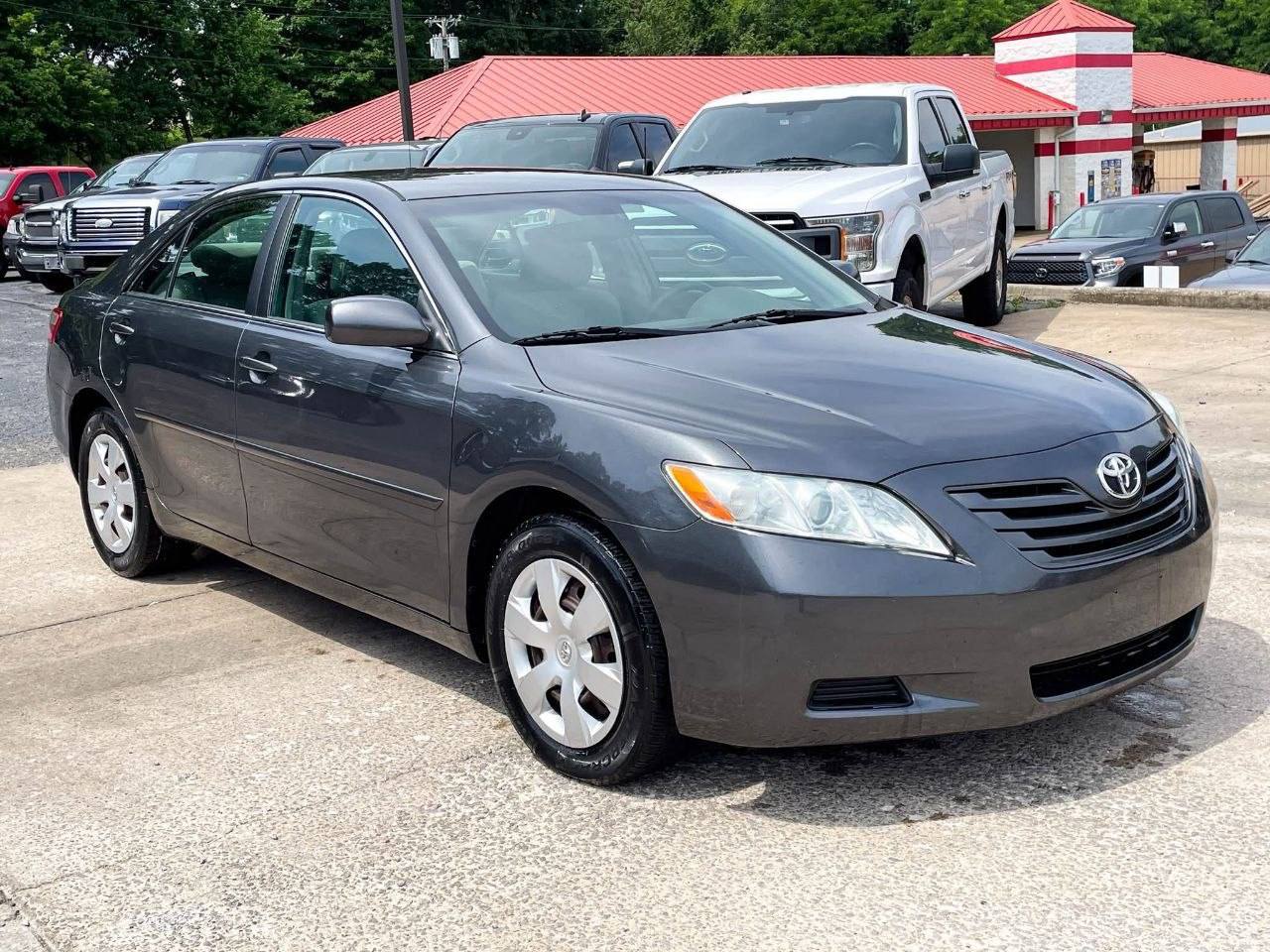 2007 Toyota Camry XLE for sale at Honest Auto Market