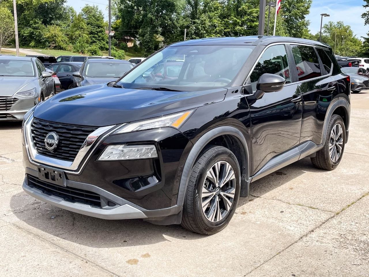 2022 Nissan Rogue SV for sale at Honest Auto Market