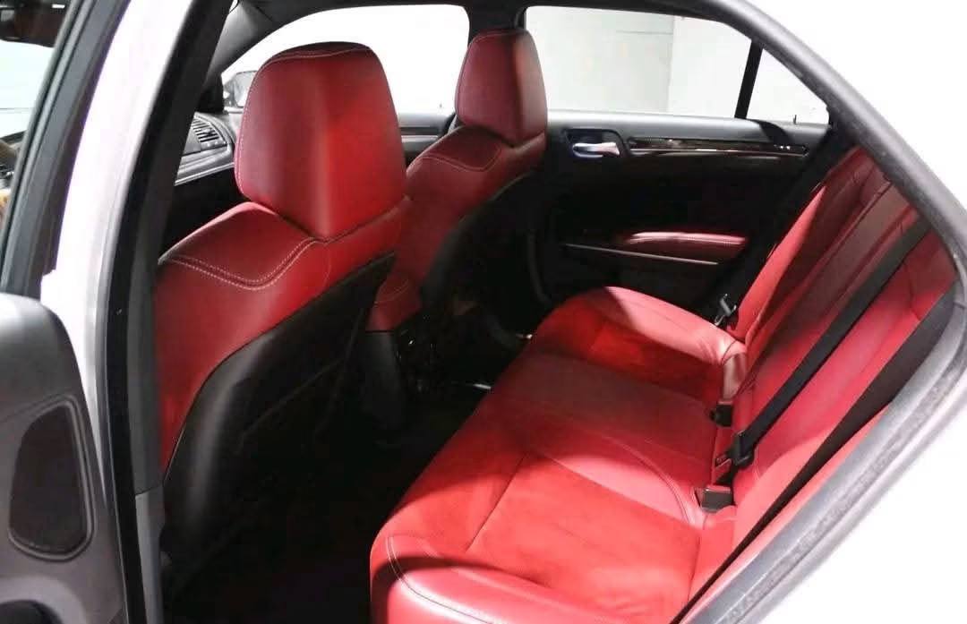 2012 Chrysler 300 SRT8K