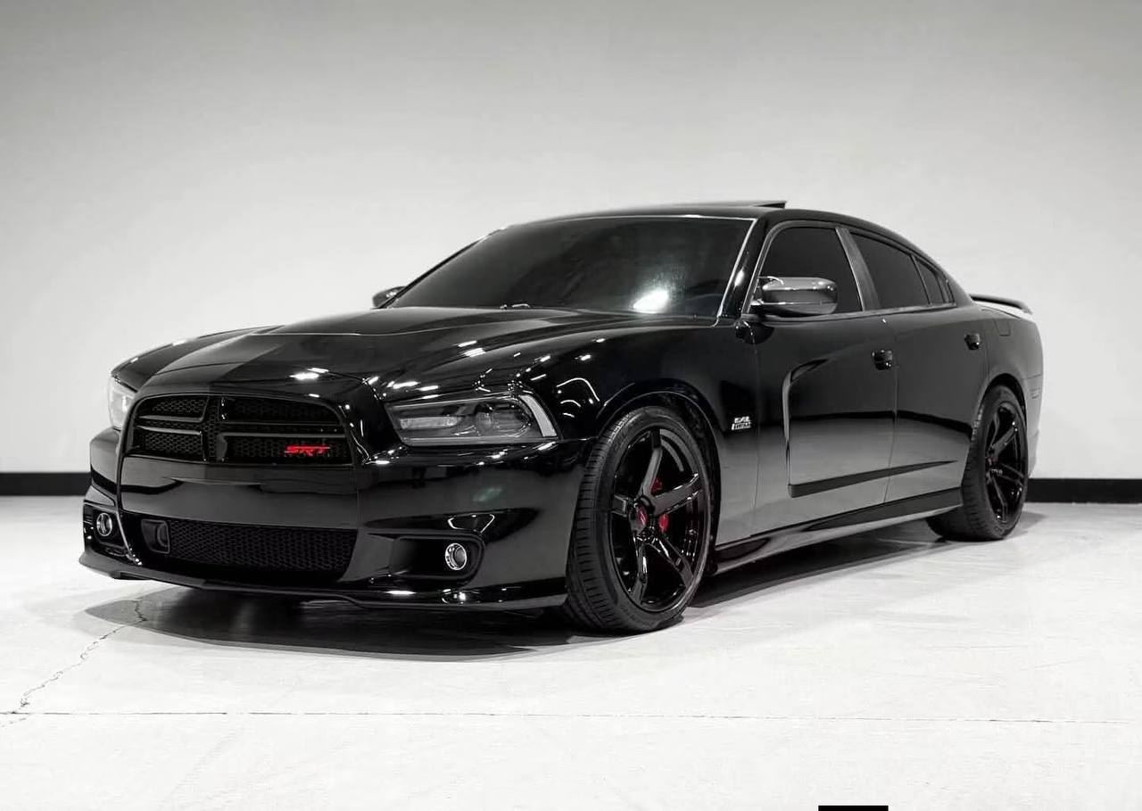 2012 Dodge charger SRT