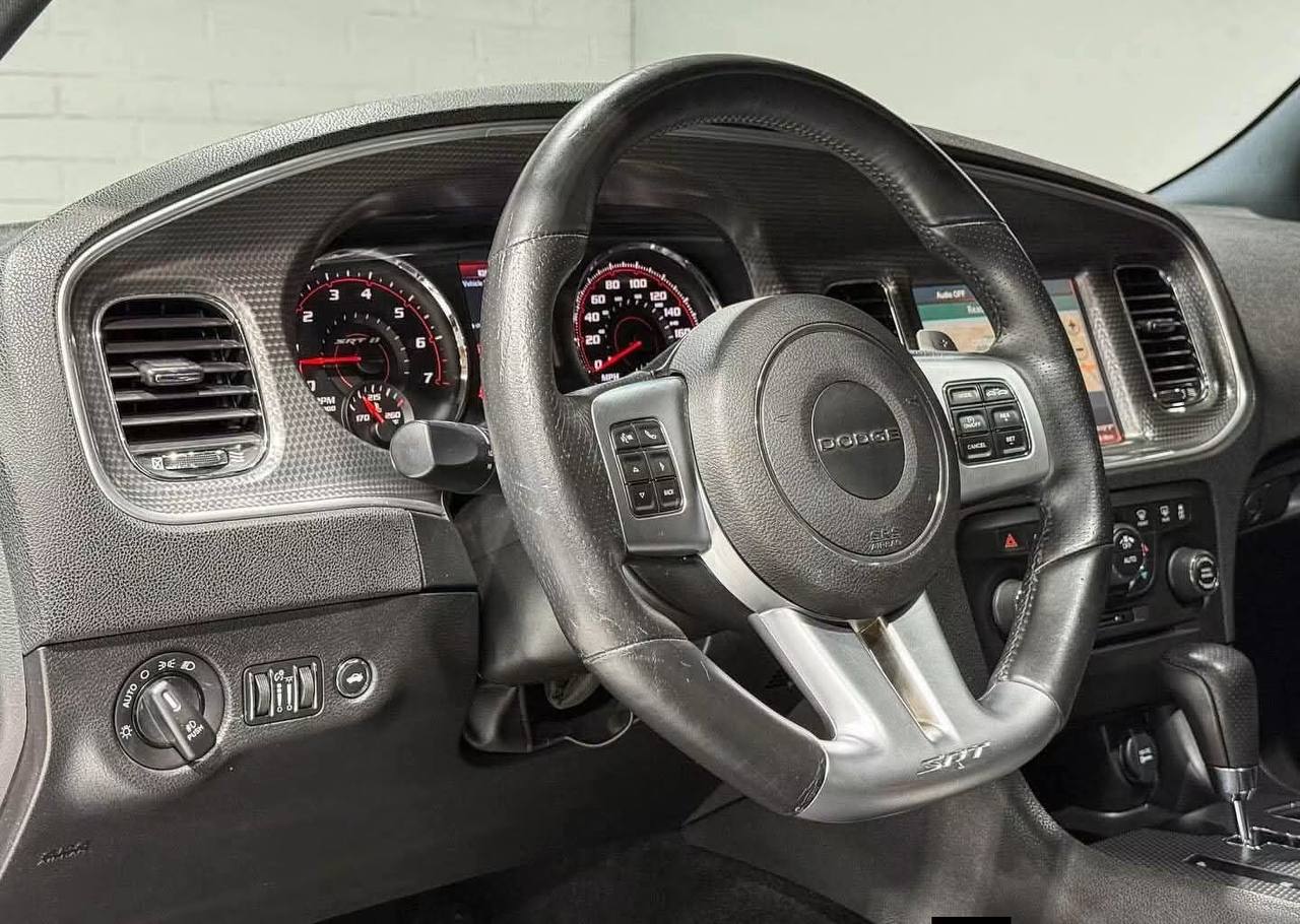 2012 Dodge charger SRT