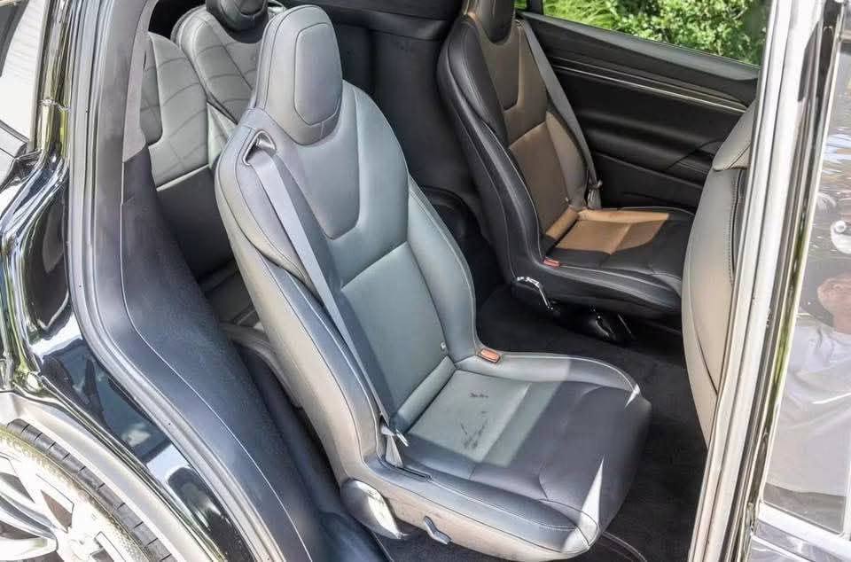 2022 Tesla Model X Plaid