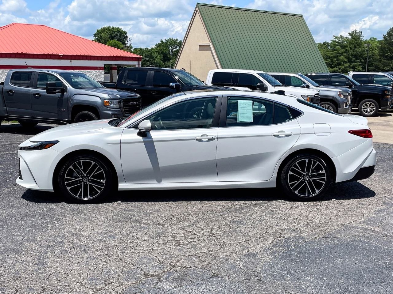 2025 Toyota Camry XLE