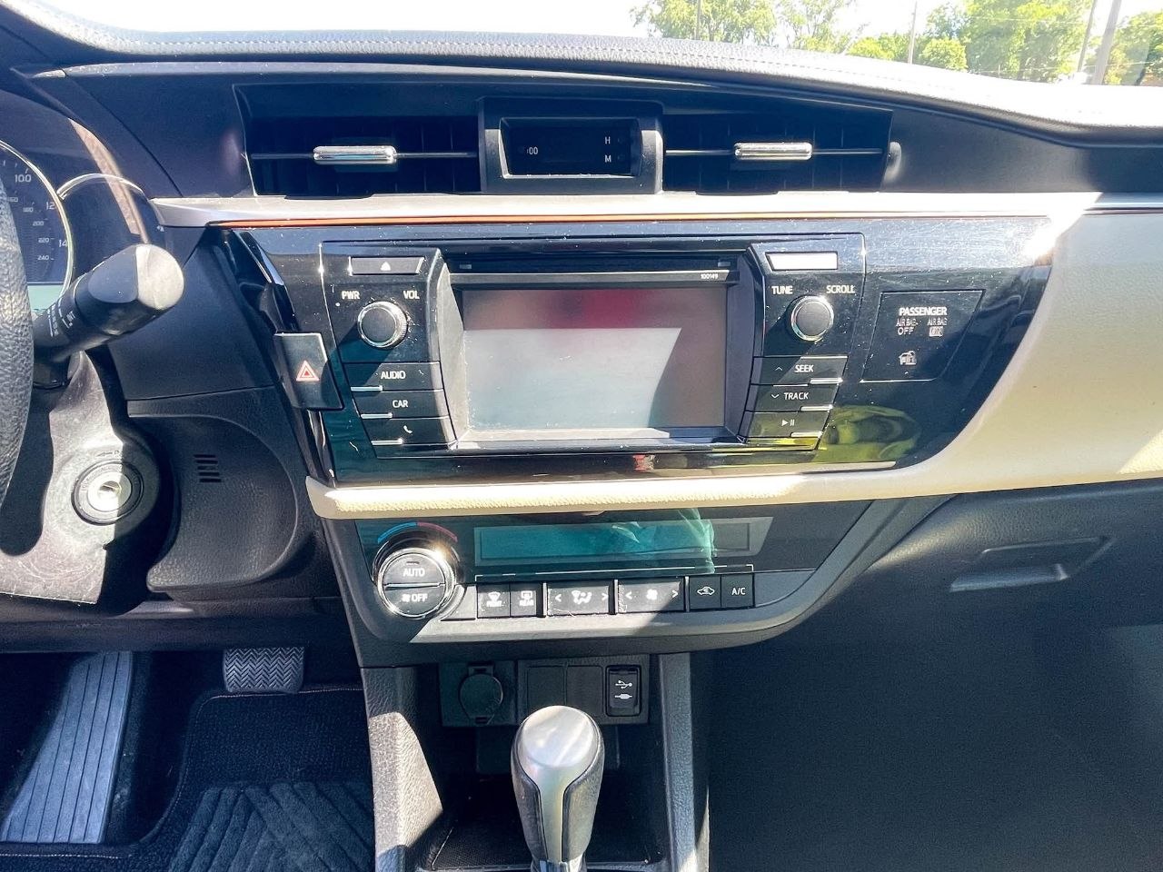 2015 Toyota Corolla LE Plus