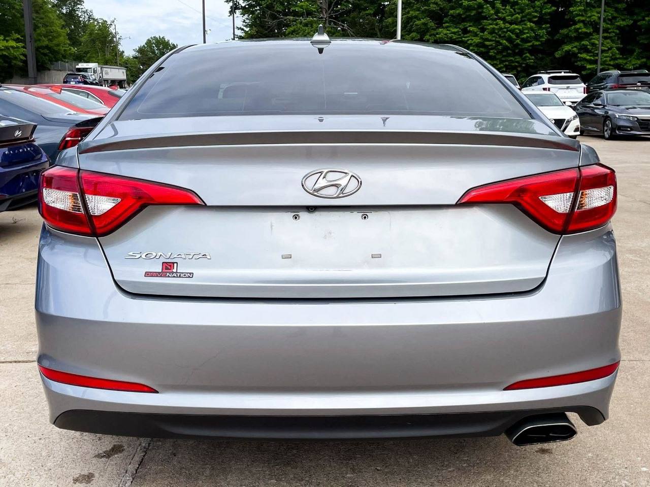 2017 Hyundai SONATA SE