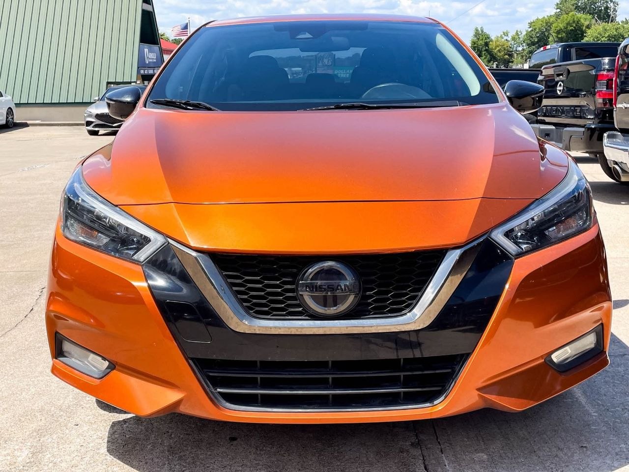 2020 Nissan Versa SR 