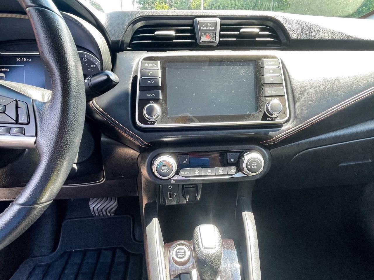 2020 Nissan Versa SR 