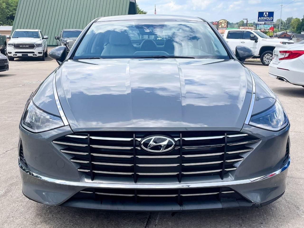 2023 Hyundai SONATA SE 