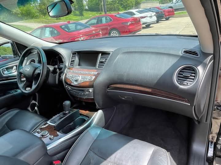 2013 Infiniti JX35 Base 