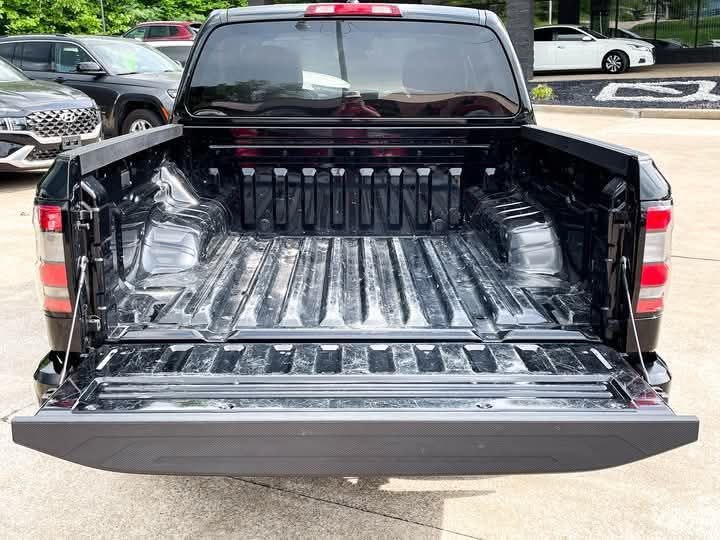 2023 Nissan Frontier SV 4x4 29900