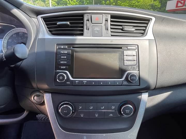 2015 Nissan Sentra SR 