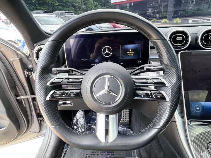 2022 Mercedes-Benz C-Class C-300