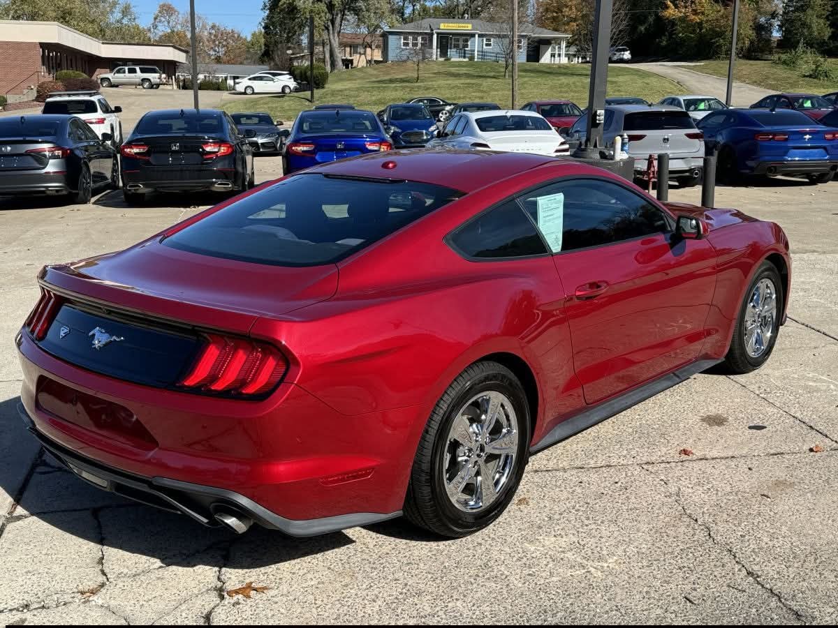2020 Ford Mustang