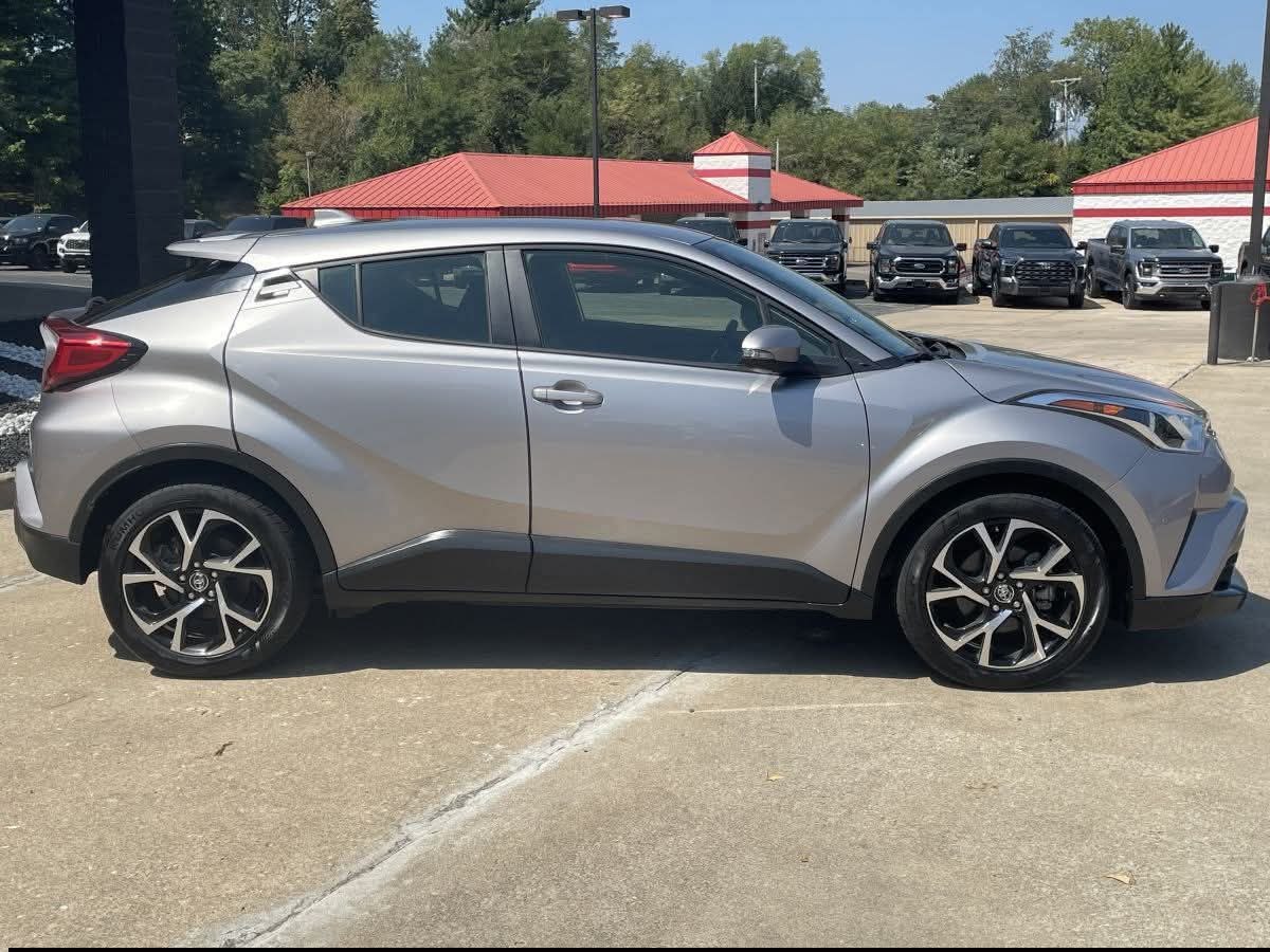 2019 Toyota C-HR XLE