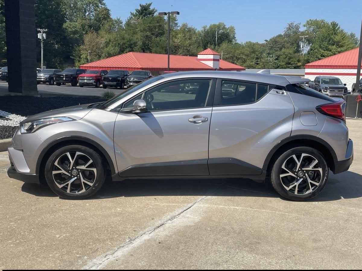2019 Toyota C-HR XLE