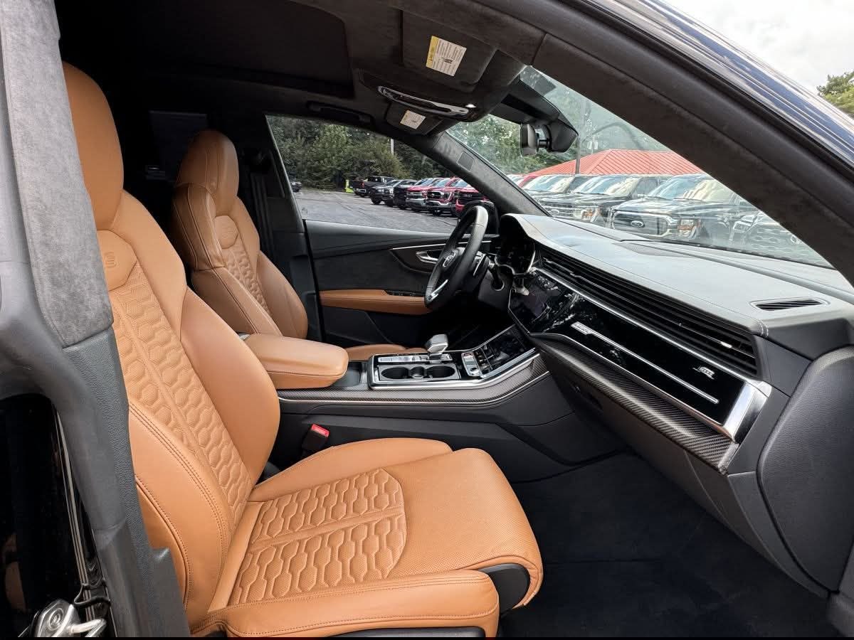 2022 Audi RS Q8 