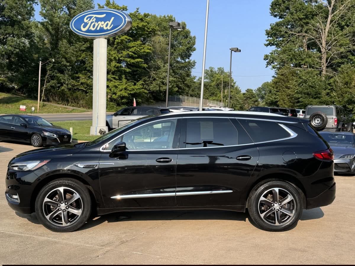 2020 Buick Enclave Essence AWD 