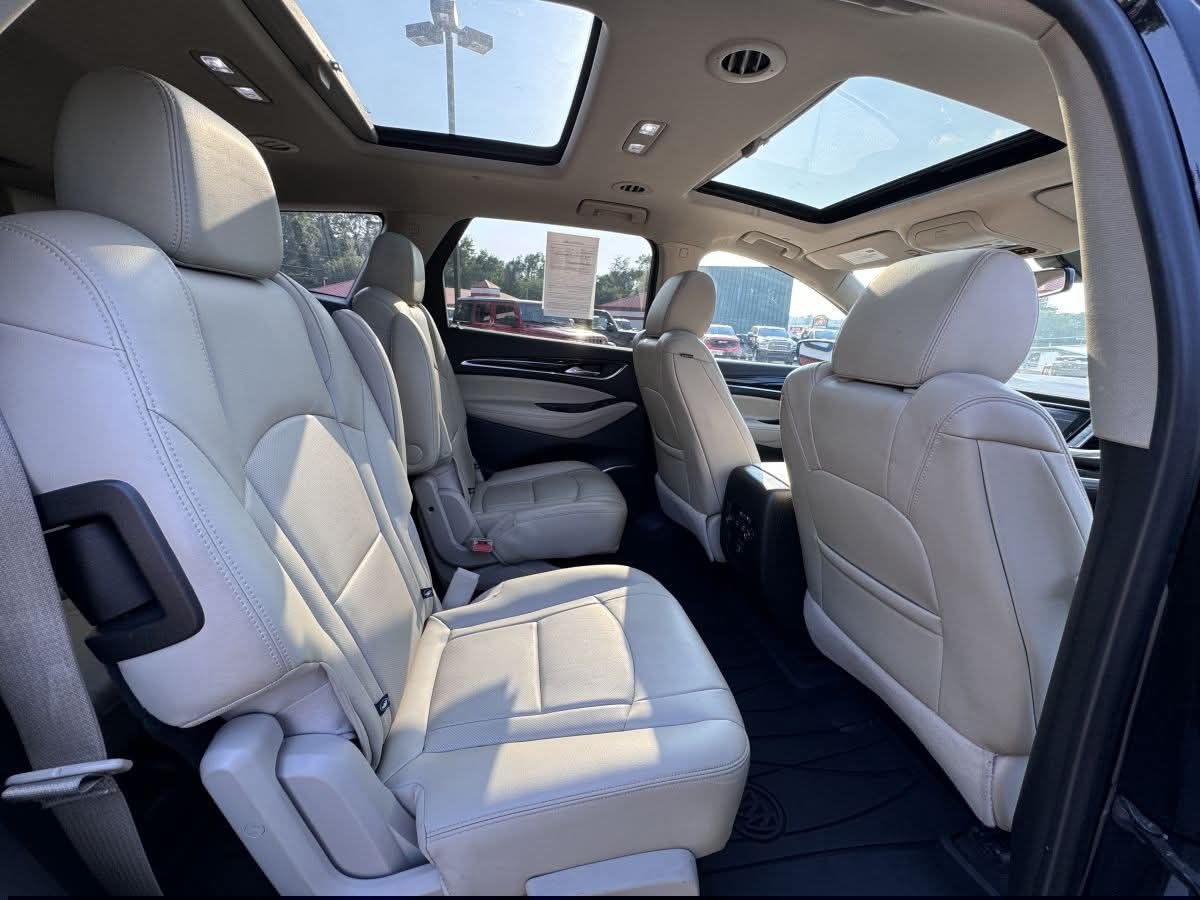 2020 Buick Enclave Essence AWD 