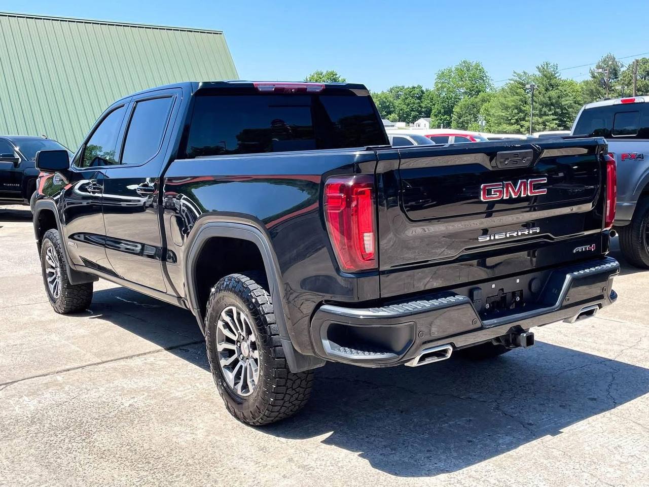 2023 GMC Sierra 1500 AT4 4x4 