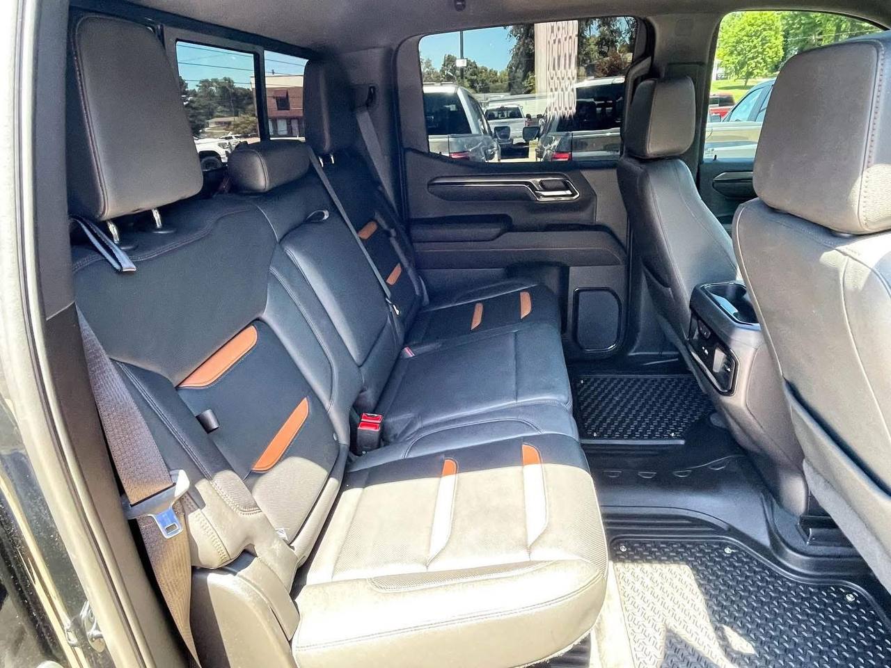 2023 GMC Sierra 1500 AT4 4x4 