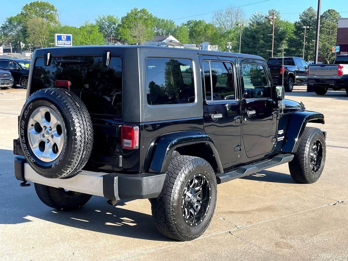 2014 Jeep Wrangler Unlimited Sahara 4x4 